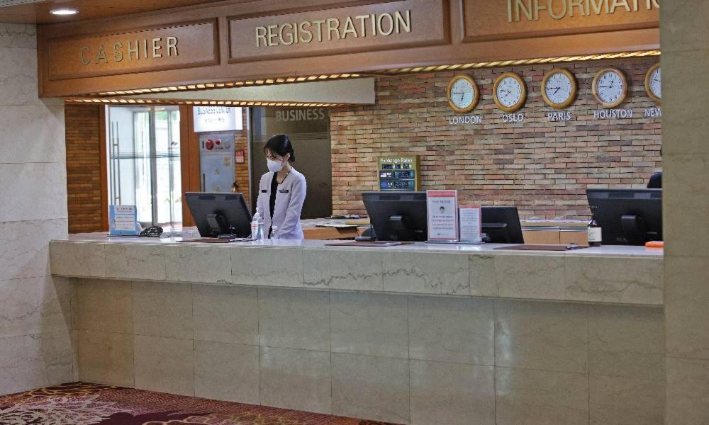 Admiral Hotel Geoje Extérieur photo