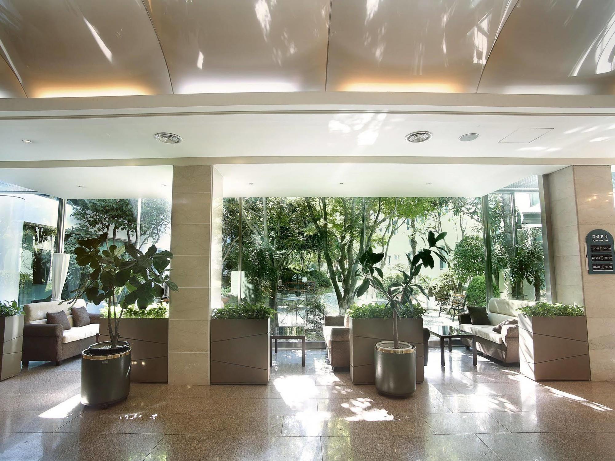 Admiral Hotel Geoje Extérieur photo